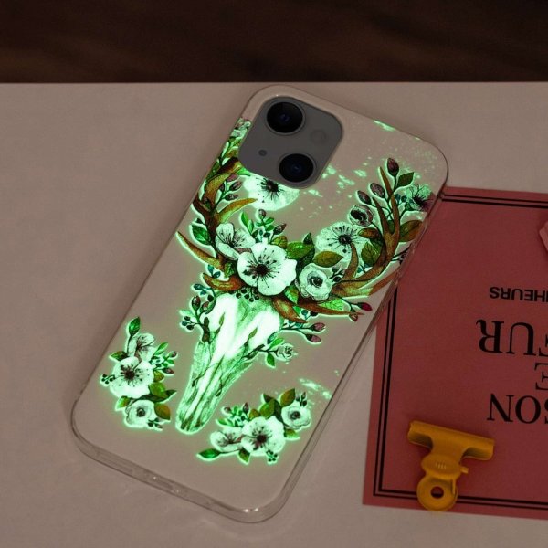 iPhone 14 Plus Skal Motiv Blommor och Hjort
