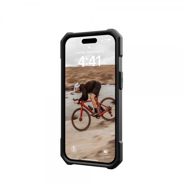 iPhone 15 Skal Essential Armor MagSafe Svart