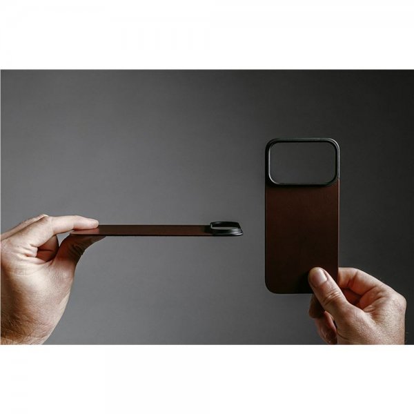 iPhone 17 Pro Max Skin Mag Leather Back Rustic Brown