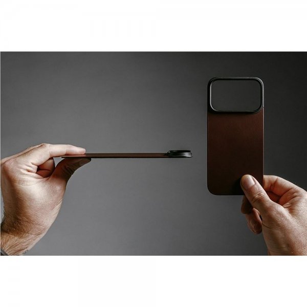 iPhone 17 Pro Max Skin Mag Leather Back Rustic Brown