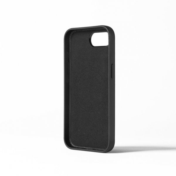 iPhone 16e/17e Skal Full Leather Case MagSafe Svart