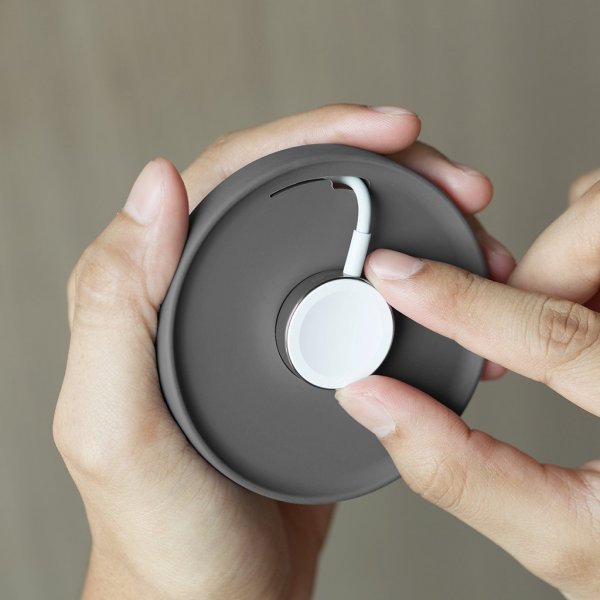 Kosta Laddningsunderlägg Apple Watch Mörk Grå