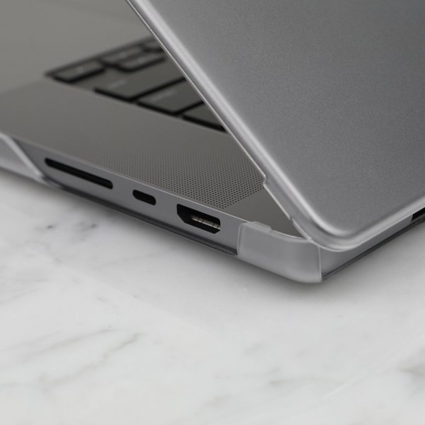 MacBook Pro 16 M1/M2 (A2485 A2780) Skal iGlaze Hardshell Case Stealth Clear