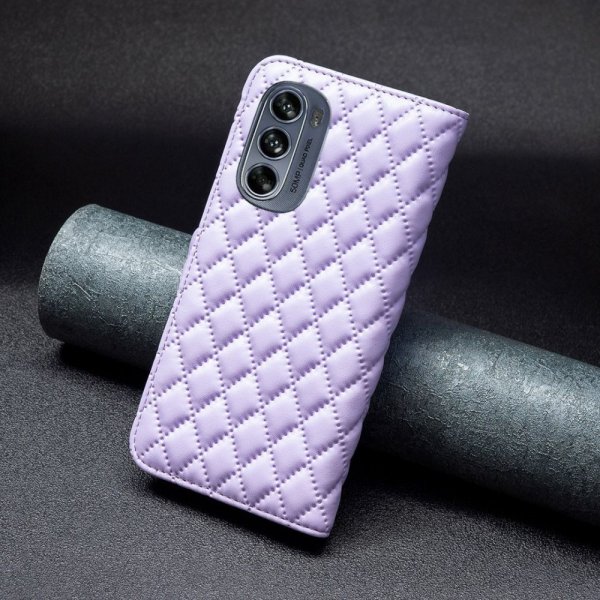 Motorola Moto G62 5G Fodral Rombmönster Lila