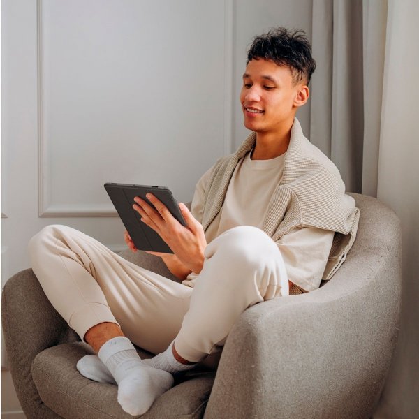 Samsung Galaxy Tab S10 FE Fodral Ultra Hybrid Pro Svart