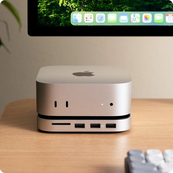 Mac Mini M4 Stativ & Hub med SSD-kapsling Silver
