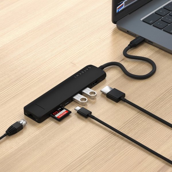 7-i-1 USB-C Slim Multiport Adapter med Ethernet Svart